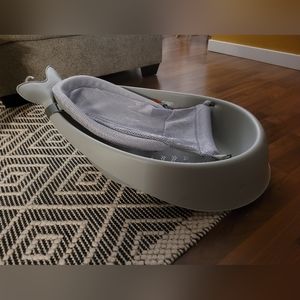 Skip Hop Baby Bath Tub